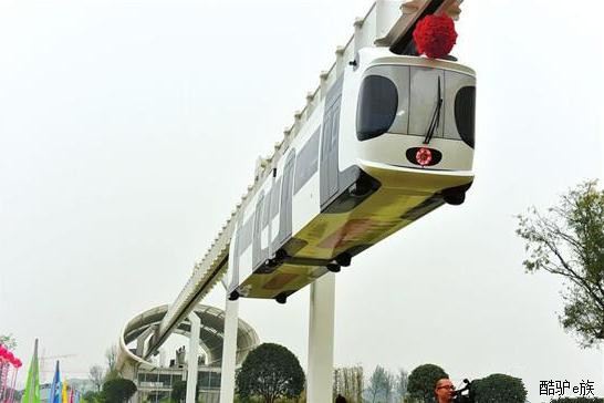 成都城区今后或出现悬挂式空轨列车 将结合旅游点位